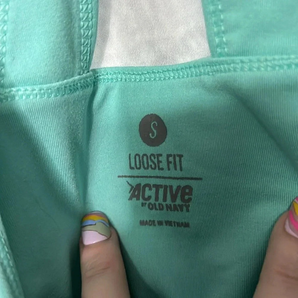 Old Navy Active Loose Fit Racerback Tank - Small - Picture 10 of 11